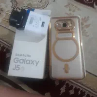 گوشی سامسونگ  جی ۵ سالم