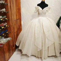 فرش لباس عروس زیر دو میلیون|لباس|اردبیل, |دیوار