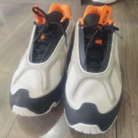 کتونی آدیداس سایز ۴۳/۵