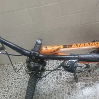 دوچرخه|دوچرخه، اسکیت، اسکوتر|بروجن, |دیوار