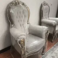 مبل سلطنتی ۹ نفره به همراه میز وسط و میزهای عسلی