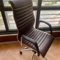 صندلی اداری مارک لیو|مبلمان اداری|مشهد, طلاب|دیوار