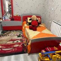 تخت و کمد نوجوان توسی قرمز