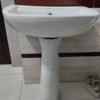 روشویی با پایه