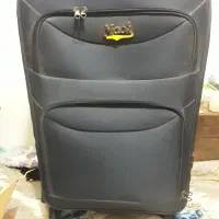 سلام ...یک چمدان بزرگ وتمیز وجادار