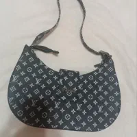 **هدیه ای ویژه برای روز مادر** با قیمت های مناسب|کیف، کفش، کمربند|یزد, |دیوار