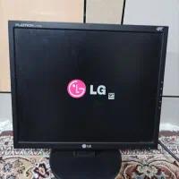 مانیتور ال جی سالم بدون هیچ عیب خرابی