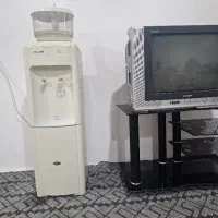 تلویزیون سامسونگ ومیز ویک آبسردکن|تلویزیون و پروژکتور|خرمشهر, |دیوار