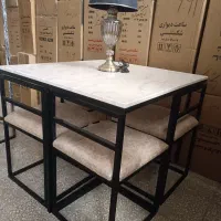 میز ناهارخوری فلزی کم جا