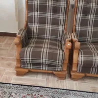 مبل راحتی ۷ نفره و میز ناهار خوری ۴ نفره