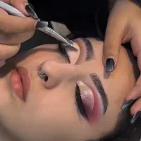 آموزش همراه با مدرک در سالن و در خانه