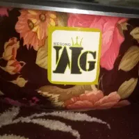 دو‌ عدد ماهیتابه تفلون و یک قابلمه تفلون همگی‌ نو