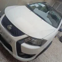کوییک آر اس سفید مشکی مدل ۴۰۴