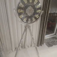 ساعت|ساعت دیواری و تزئینی|صدرا-فارس, فاز ۲|دیوار