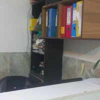 منشی خدمات پس از فروش لوازم خانگی