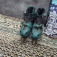 اسکیت سایز ۳۷