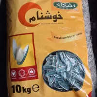 محصولات مگابیز و تخمه خوشنام