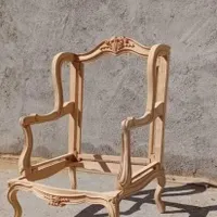 استخدام رنگکار چوب حرفه ای