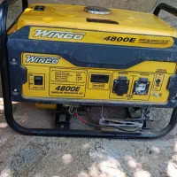 یک دستگاه موتور برقی پلمپ استارتی