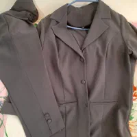 کت وشلوار طوسی