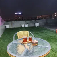 اشتراک فضابه فیشیال کار  با مشتری در کلینیک زیبایی|اجارهٔ کوتاه‌مدت دفتر کار و فضای آموزشی|تهران, جوانمردان (اندیشه)|دیوار