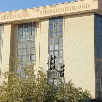 ۶۲ متر دانشگاه تهران