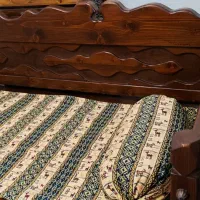 شاه نشین همراه بالش گرد رو فرشی ملافه ضخیم|سرویس روتختی|تهران, منیریه|دیوار