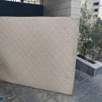 تخت دونفره