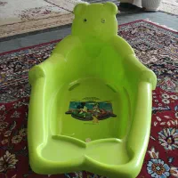 جا نونی و وان بچه