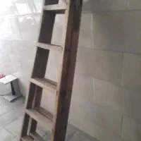 نردبان چوبی دوطرفه