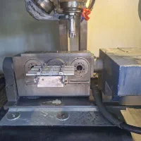 فرز ۵ محور همزمان مدل ۲۰۰۴ cnc|ماشین‌آلات صنعتی|تهران, سردارجنگل|دیوار