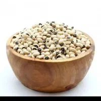 لوبیا چشم بلبلی قیمت ۱۳۰هزار تومان