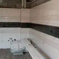 اجراء و نصب کاشی و سرامیک  ساختمان