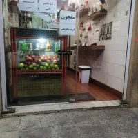 مغازه ۹متری با۳متربالاکن باغتخت