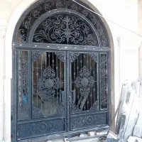 جوشکاری سیار،نقاشی درب،تعمیرات درب و پنجره،نصب درب