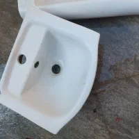 دو عدد روشویی چینی|لوازم سرویس بهداشتی|باسمنج, |دیوار