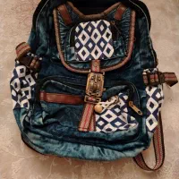 کوله لی دخترانه