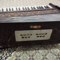 ارمنی بینا راست سور (جفت)|پیانو، کیبورد، آکاردئون|تایباد, |دیوار