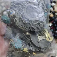 خرجی کار زیورآلات دستبند  اکسسوری دست‌ ساز بدلیجات|بدلیجات|شیراز, شهرک ایثار|دیوار