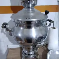دو عدد سماور گازی ۱۰ لیتری و ۴ لیتری