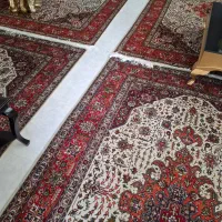 ۴ تخته فرش دستباف  ( ۲ جفت )
