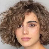 موهای خودرابه مابسپارید|خدمات آرایشگری و زیبایی|اصفهان, عطار نیشابوری|دیوار