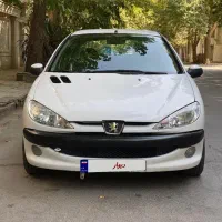 پژو   v8مدل کم کار