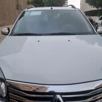 رنو ساندرو اتوماتیک آخرین مدل
