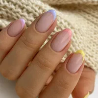 انواع خدمات ناخن|خدمات آرایشگری و زیبایی|شیراز, فرگاز|دیوار