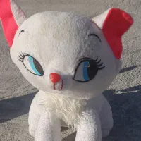 حراجی لباس و کفش و شال و روسری و عروسک