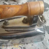 اتو قدیمی