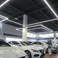 بهترین لوکیشن فرشته / مغازه ۶۰۰ متر با ویترین شاخص