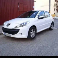 پژو ۲۰۷ خشک اتومات سفید رنگ tuf