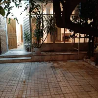 اجاره خانه دربستی۲۰۰ متری در پیروزی